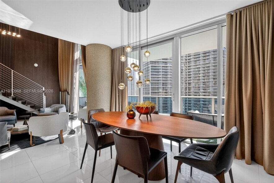 Building Photo - 200 Biscayne Boulevard Way