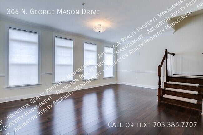 Building Photo - 306 N George Mason Dr