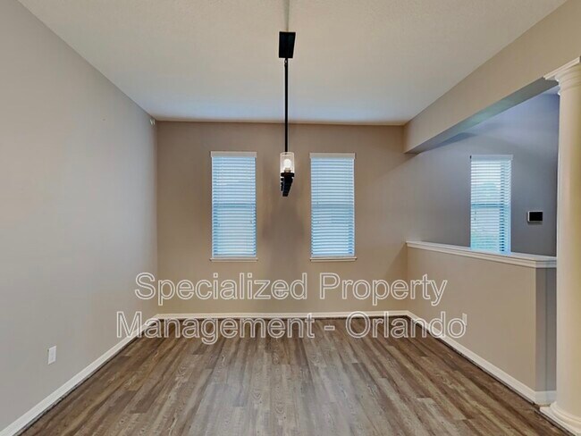 Building Photo - 2131 Lacosta Pl
