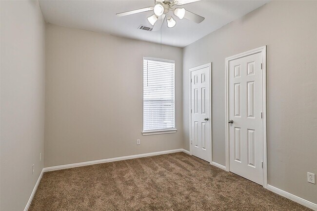 Building Photo - 15318 Bent Twig Way