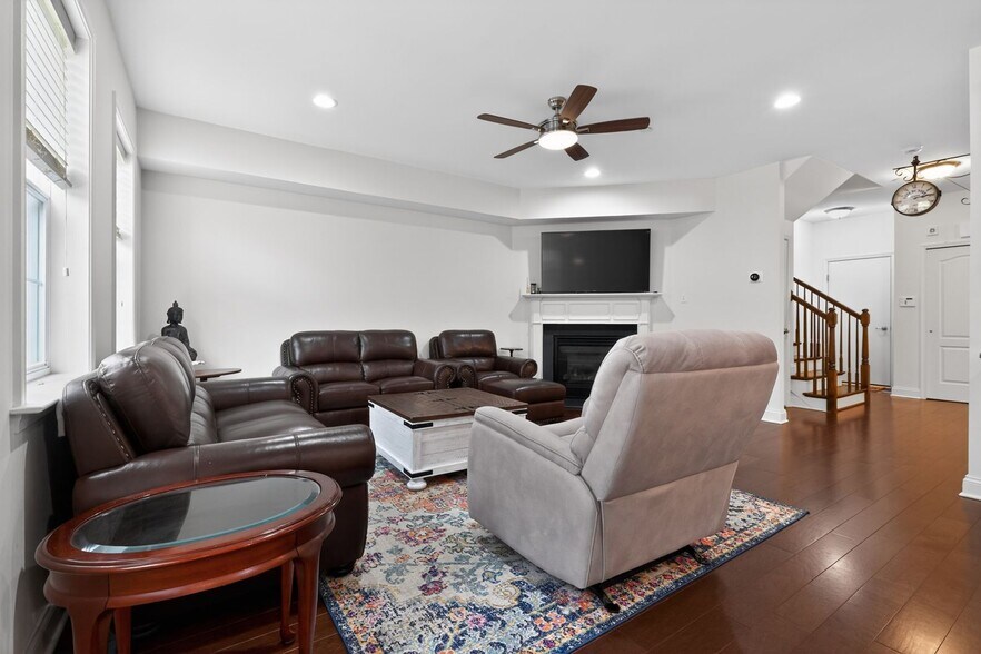 Building Photo - 3549 Muirwood Dr