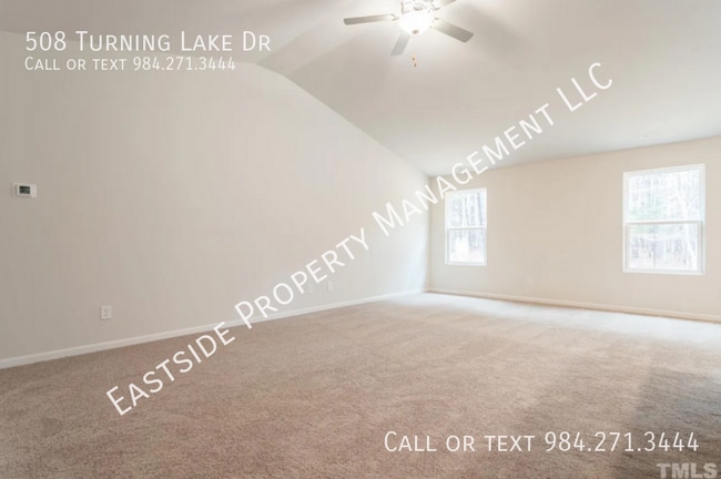 Building Photo - 508 Turning Lk Dr