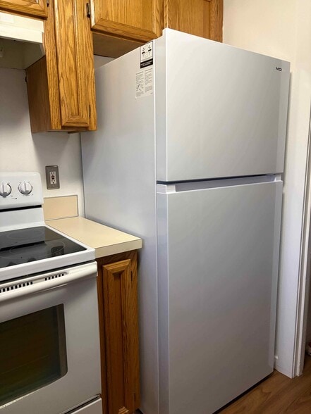 Building Photo - 5092 Skyline Village Loop S