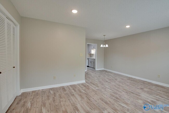 Building Photo - 8146 Oldfield Rd SW