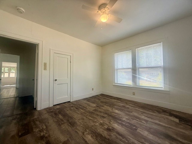 Building Photo - 605 Oak Park Dr