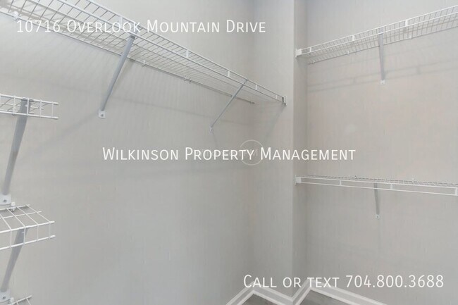 Building Photo - 10716 Overlook Mountain Dr