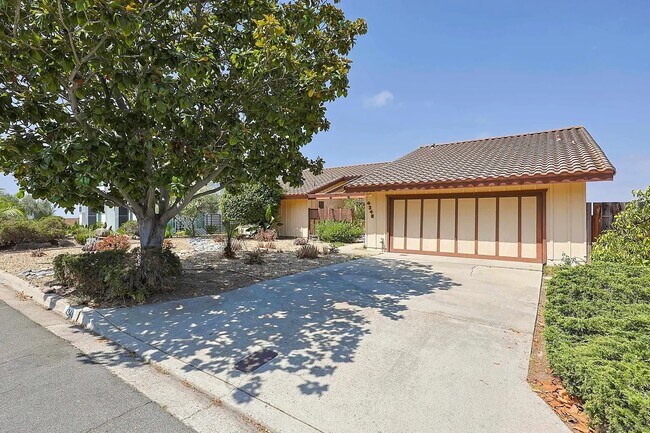Building Photo - 4346 Mt Helix Highlands Dr