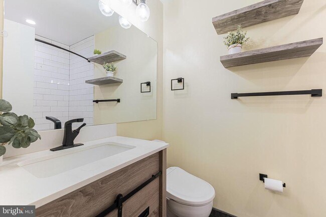 Building Photo - 7907 Pebble Brook Ct