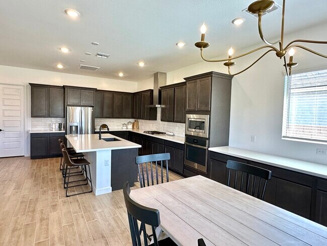 Building Photo - Fantastic "Holly" floor plan in Bella Vista Farms