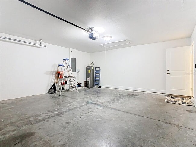 Building Photo - 465 Buchannan Dr