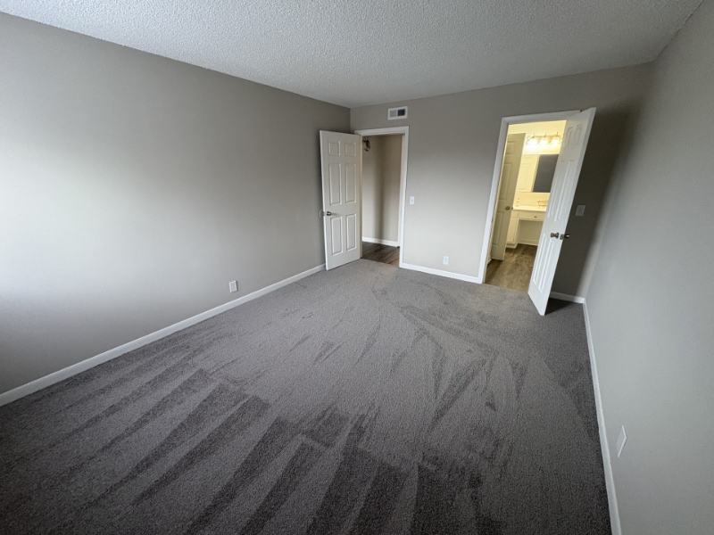 Building Photo - 1005 Hickory Hill Ln