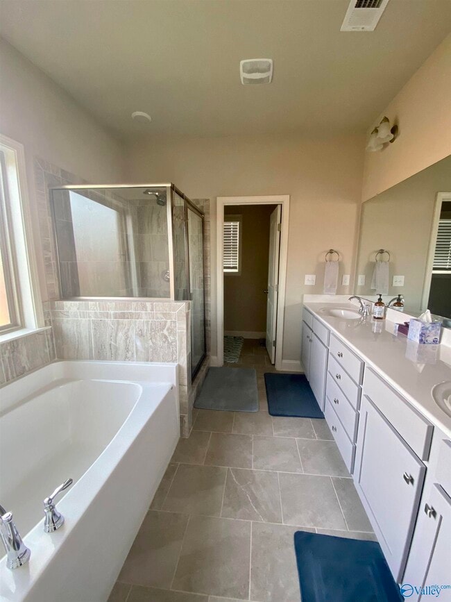 Building Photo - 8346 Anslee Way NW