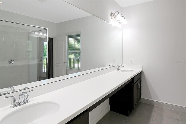 Building Photo - 4525 Chinkapin Dr