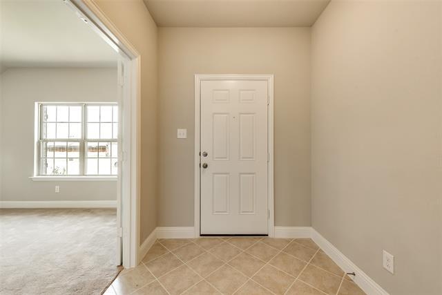 Building Photo - 800 Bird Creek Dr
