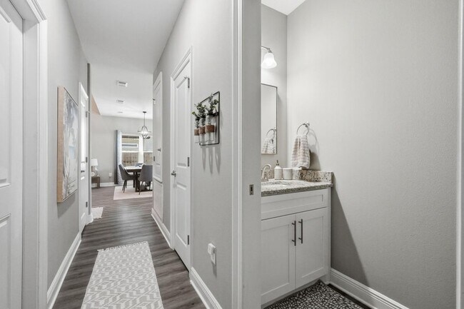 Building Photo - 2331 Hadleigh Hills Ct