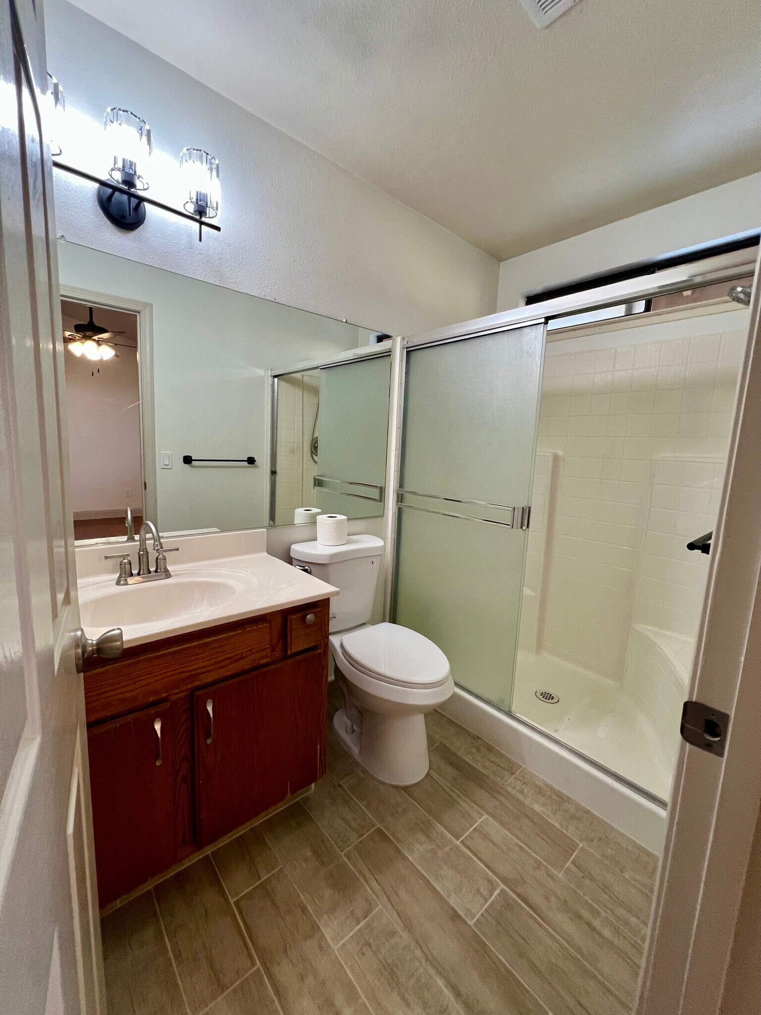 Building Photo - 6024 Billabong Ct