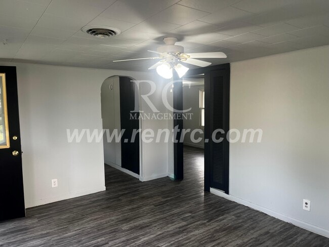 Building Photo - 59 Juliana-