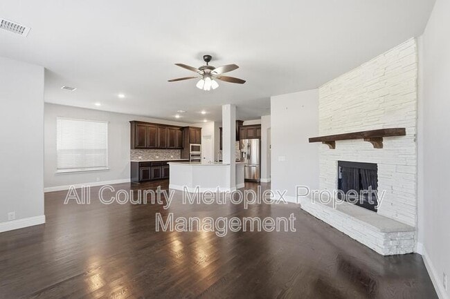 Building Photo - 3543 Beaumont Dr