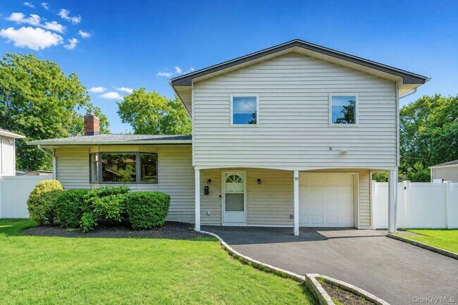 Building Photo - 18 Catherwood Crescent
