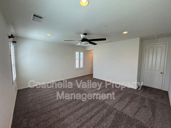 Building Photo - 74049 Kingston Ct W