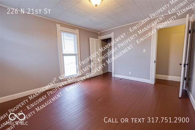 Building Photo - 226 N 21st St