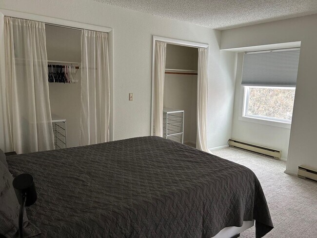 Building Photo - Fully Furnished Condo Near Downtown Bozeman & MSU