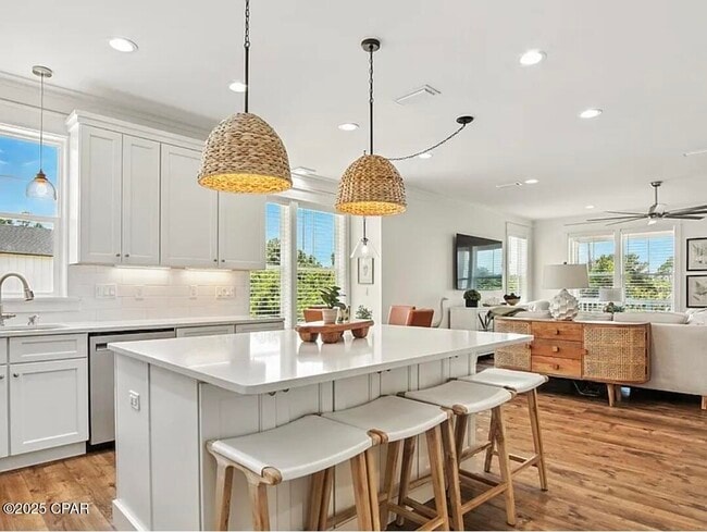 Building Photo - 3555 Sanctuary Dr