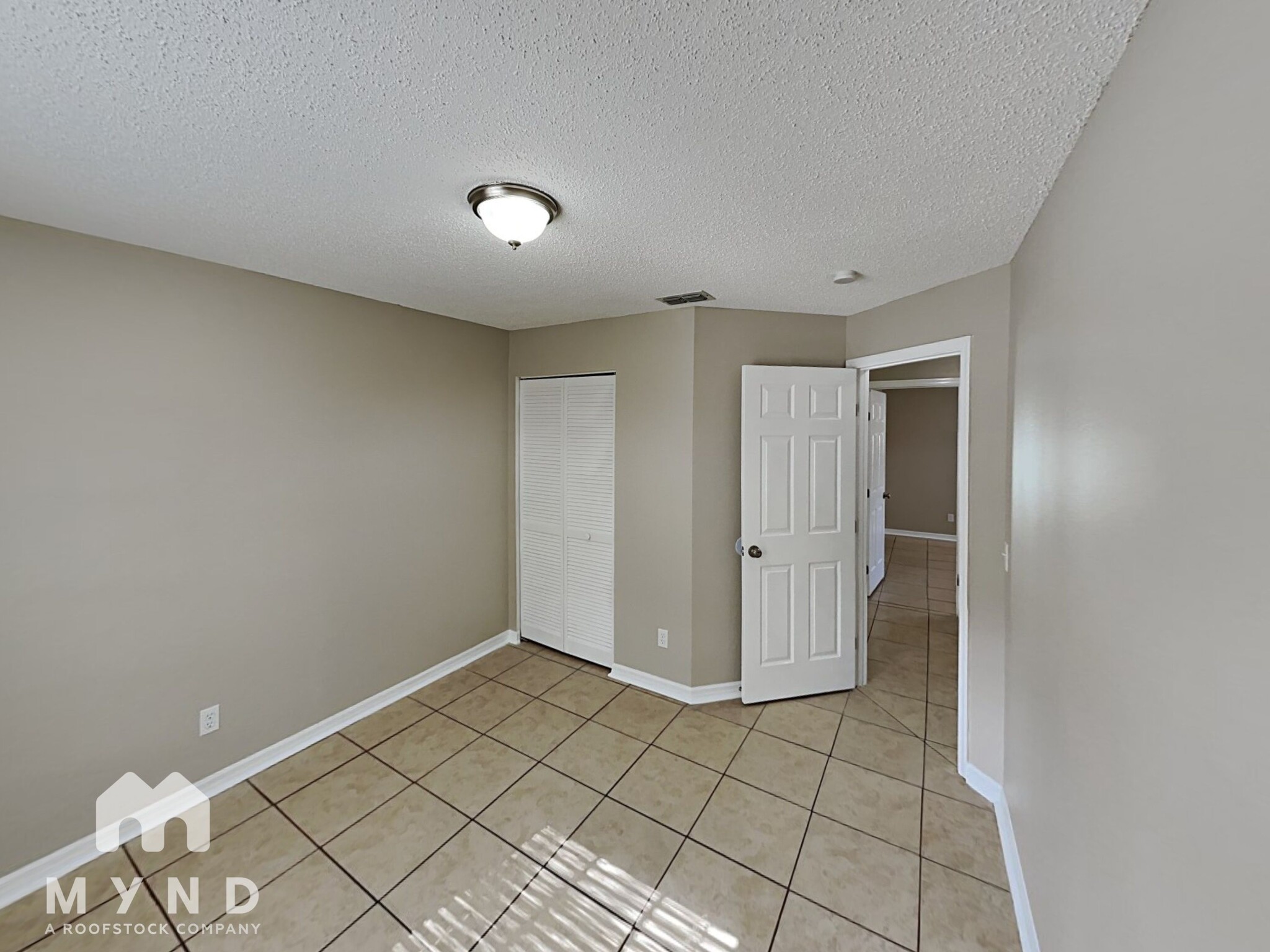 Building Photo - 604 Chilt Dr