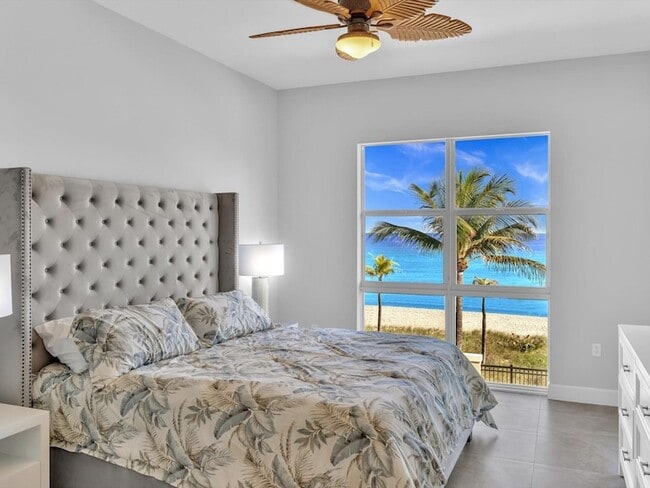 Building Photo - 4444 El Mar Dr