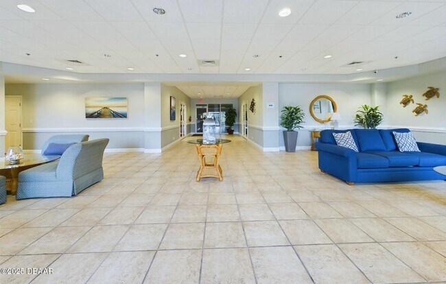 Building Photo - 4670 Links Village Dr