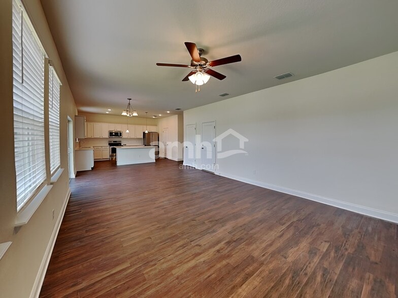 Building Photo - 984 Summer Stone Lp