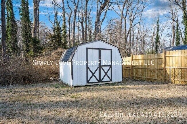 Building Photo - 7709 Ravine Dr