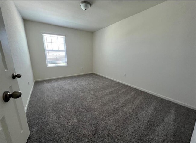 Building Photo - 1064 Water Oak Ln