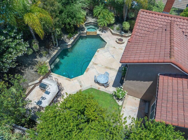 Building Photo - Beautiful 4-Bedroom Home with Private Pool & Spa in Laguna Niguel!