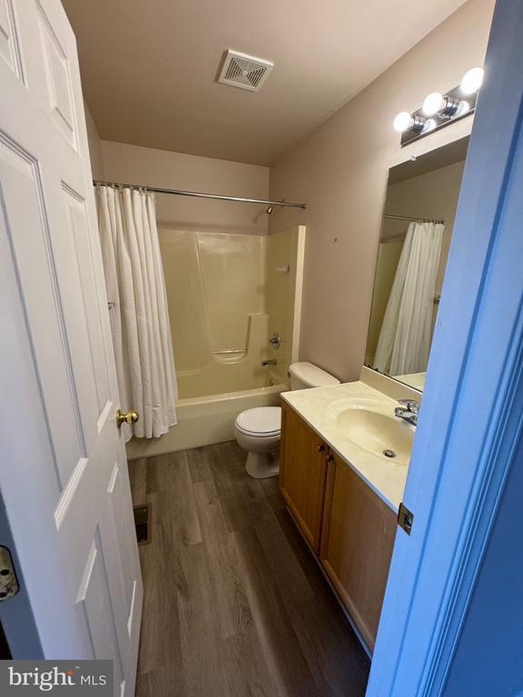 Building Photo - 2424 Wynfield Ct