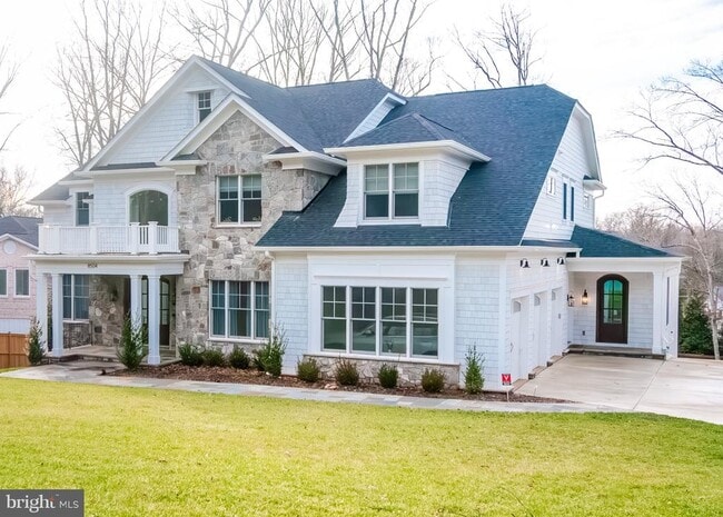 Building Photo - 8504 Meadowlark Ln
