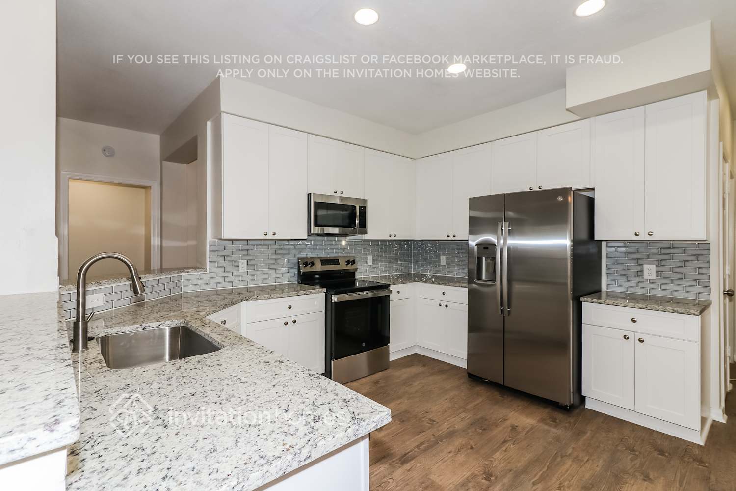 Building Photo - 14910 Summerland Cir