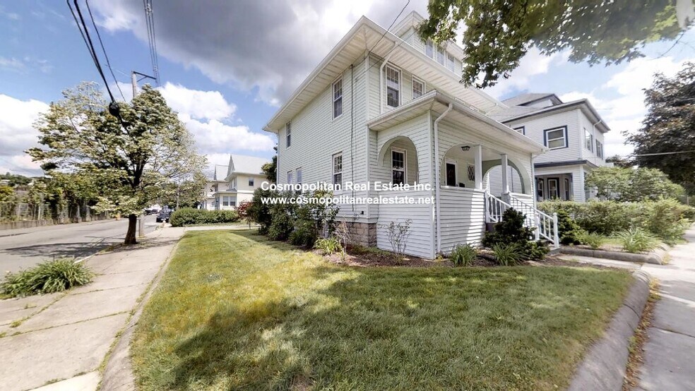 Building Photo - 104 Emerald St