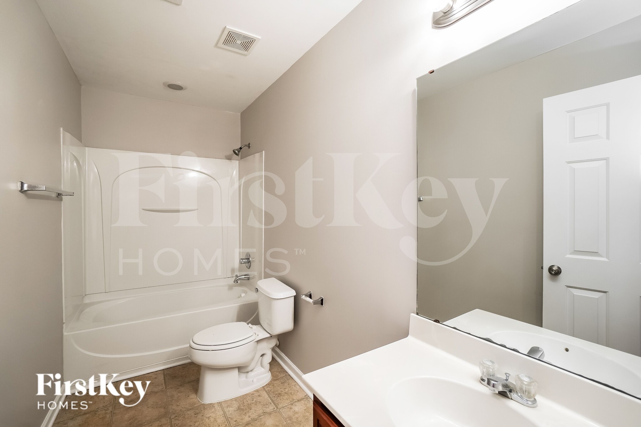 Building Photo - 123 Salt Meadow Ln