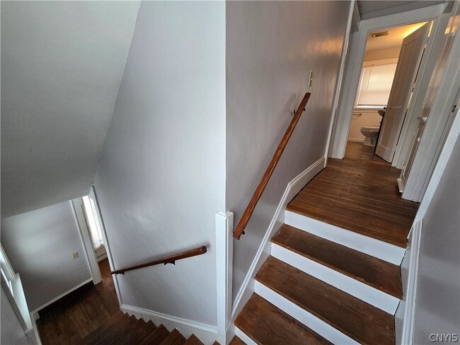 Building Photo - 232 Nichols Ave