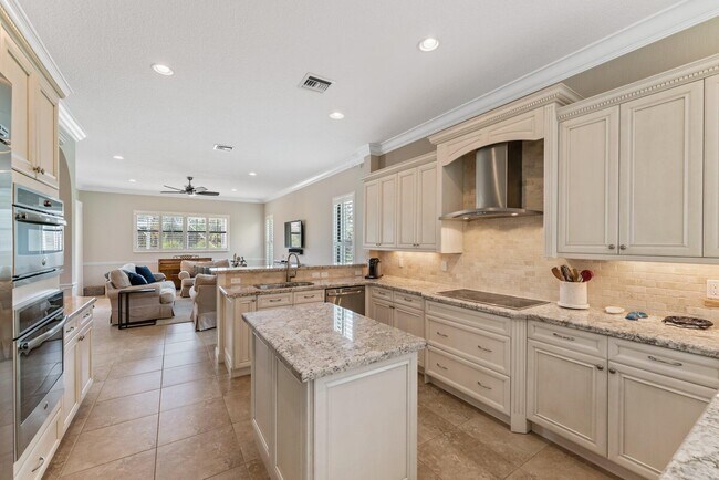 Building Photo - 5155 SW Longspur Ln