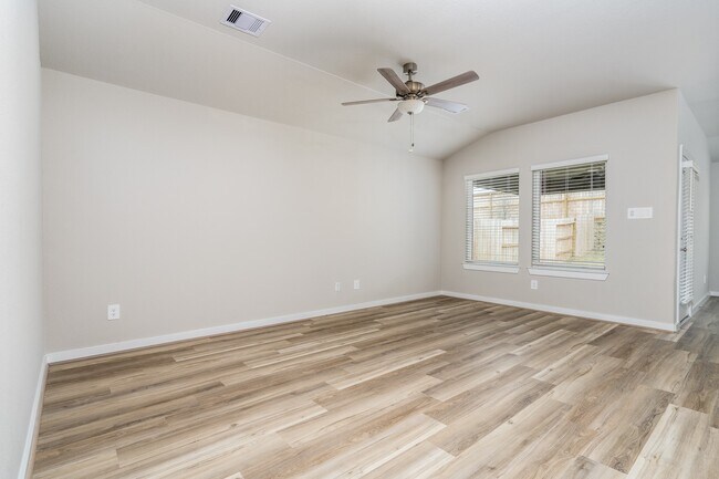 Building Photo - 17853 Stone Ter Ct