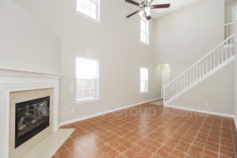 Building Photo - 206 Ilex Dr