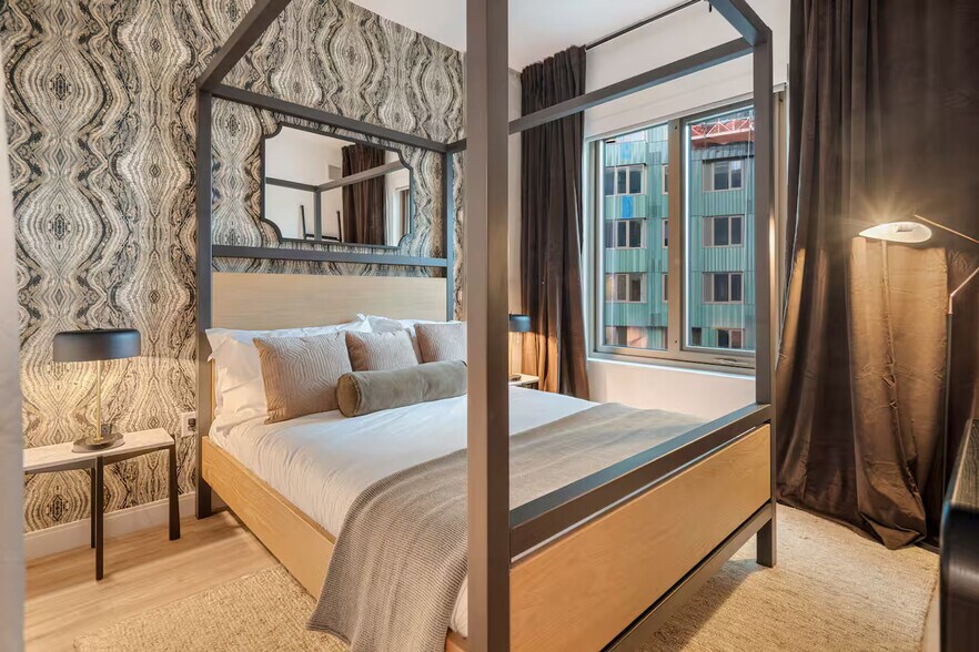 Building Photo - 40 Western Ave