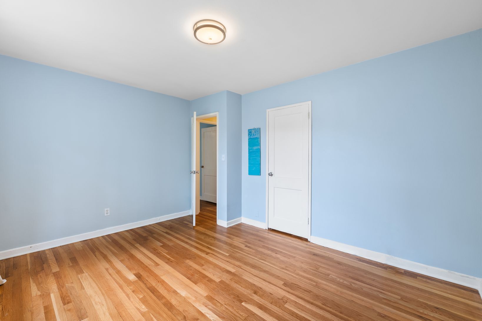 Building Photo - 33B Troy Dr