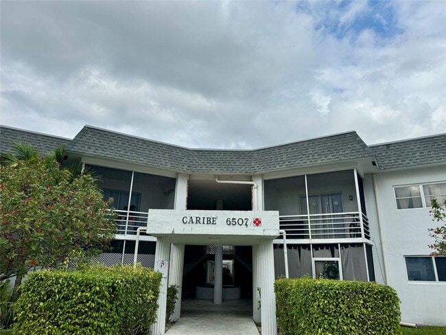 Building Photo - 6507 Winfield Blvd