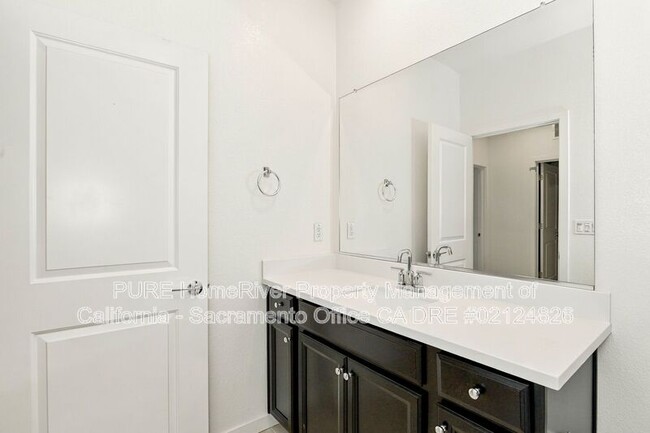 Building Photo - 4163 Gloster Way