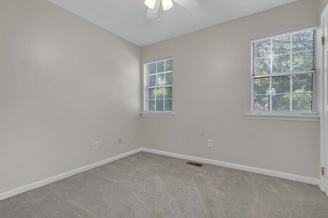 Building Photo - Call Sabrina Thomas Office at 757-767-0767...