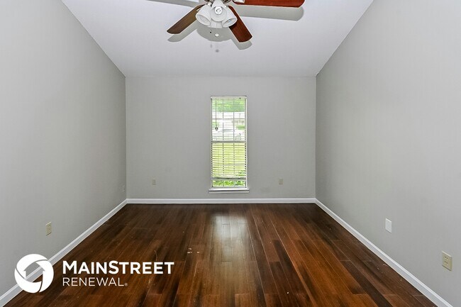 Building Photo - 3740 Ramblewood Dr