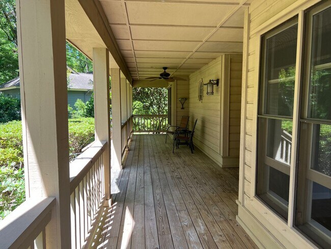 Building Photo - Lowcountry Style Home in Hilton Head Plantation- Unfurnished